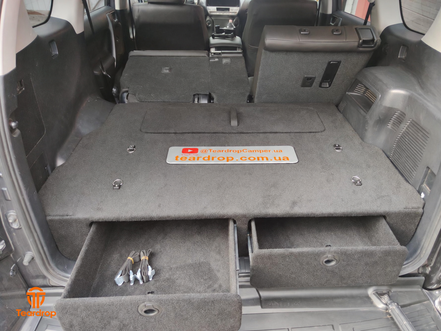 Висувні шухляди органайзера Toyota Land Cruiser Prado 150